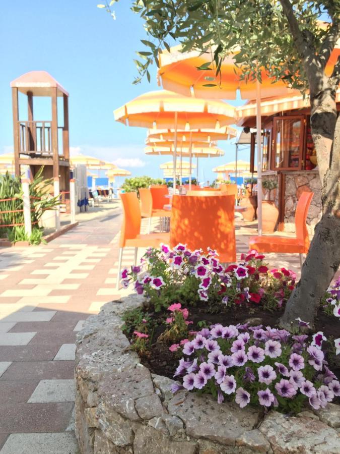 Cute With Sea View Giardini Naxos