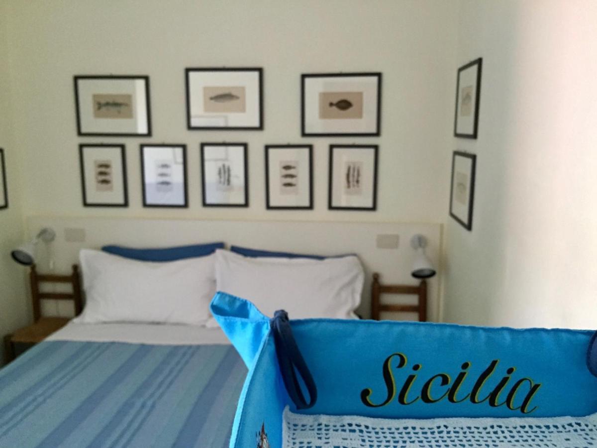Cute With Sea View Giardini Naxos